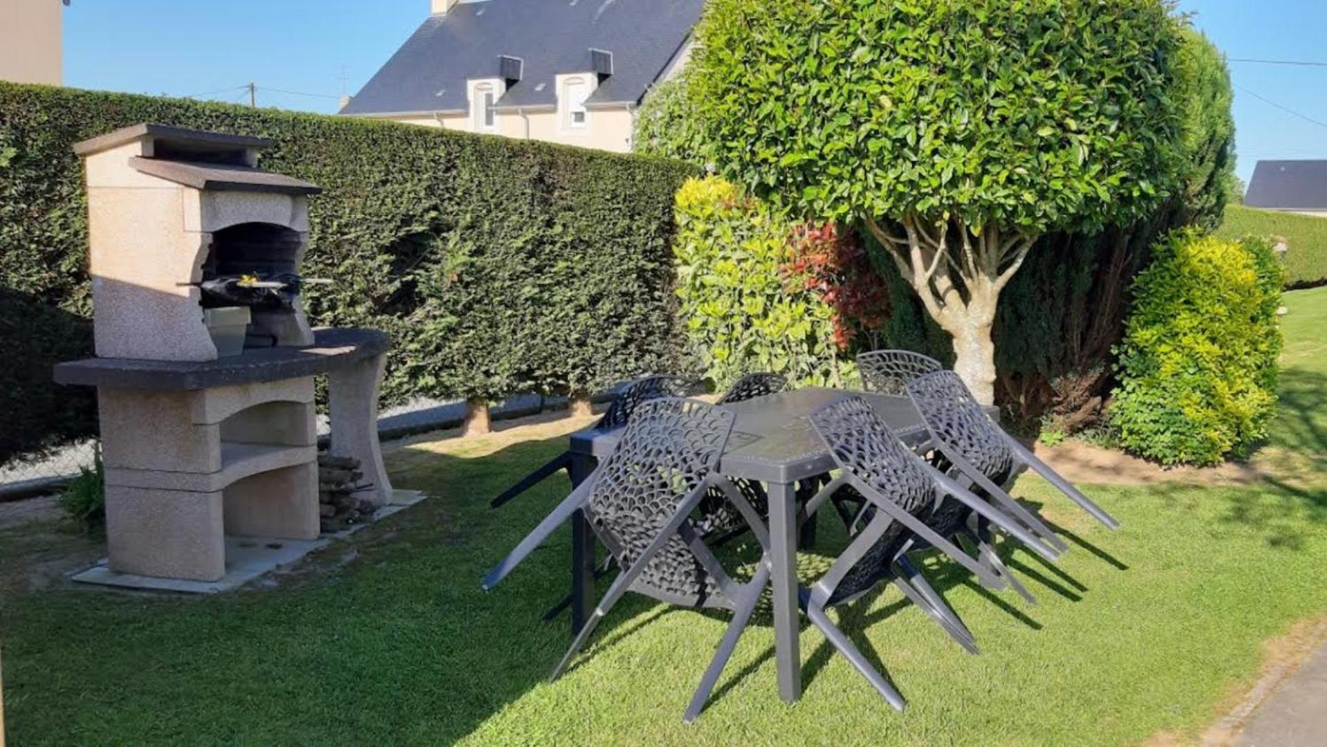 Gite "Au P'Tit Tourois" De Plain-Pied Tout Confort Avec Veranda Proche D'Omaha Beach Et De Bayeux Accueillant Les Animaux 외부 사진